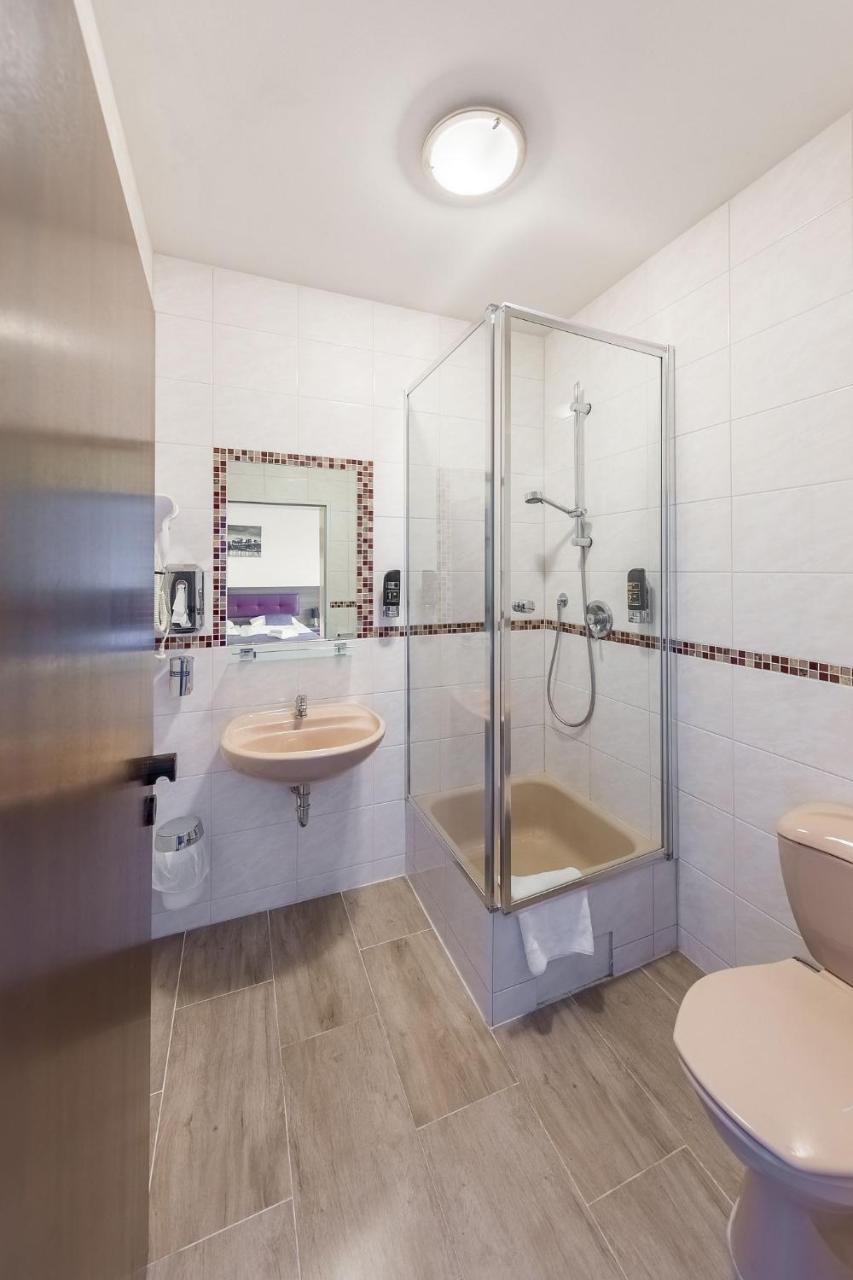 פרנקפורט Hotel Klein Frankfurt מראה חיצוני תמונה